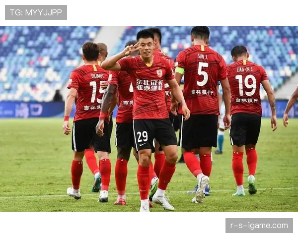 中超联赛欠薪危机持续发酵，球员薪资困境引发广泛关注