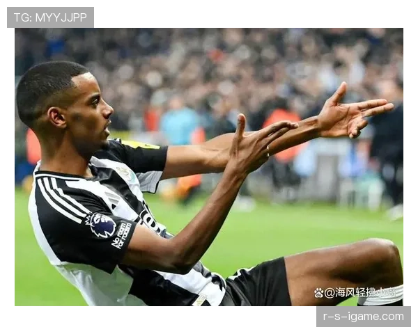 伊萨克 vs 哈兰德:终结效率与战术适配差距在哪 伊萨克 vs 哈兰德:终结效率与战术适配差距在哪